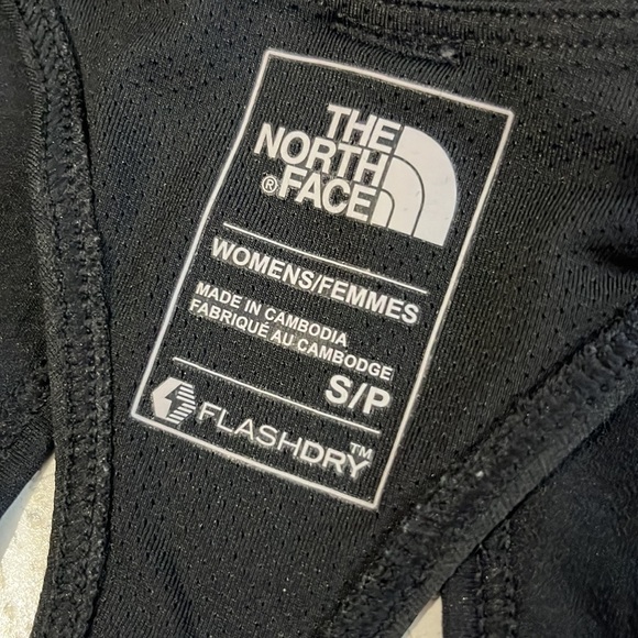 The North Face 2 in 1 tank size Small - Picture 7 of 9